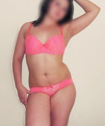 Диана, 24 года, 2 размер груди